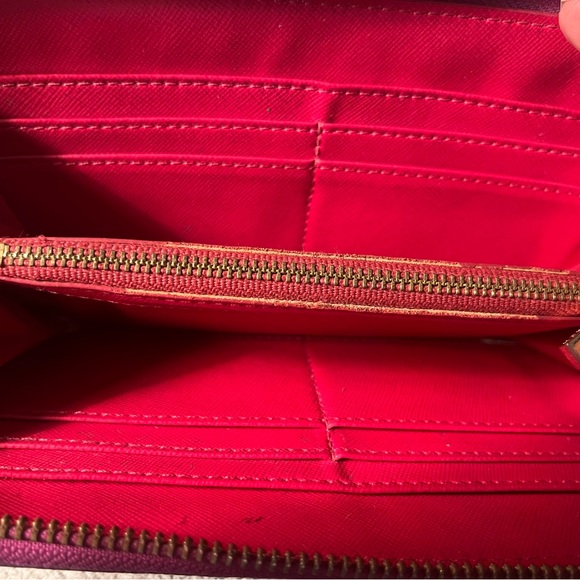 Tory Burch Zip Around Wallet - Picture 3 of 9